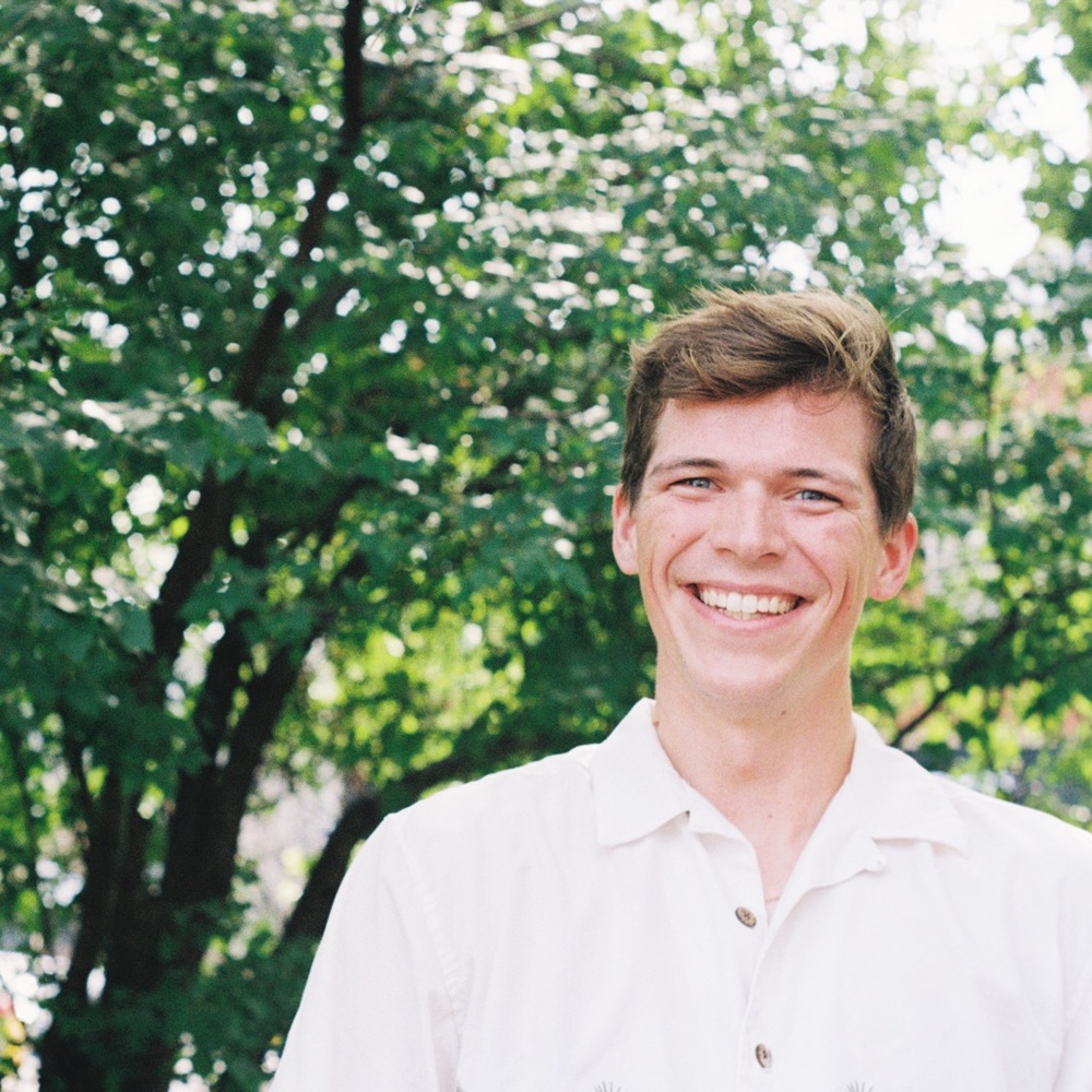 Meet your Posher, Evan